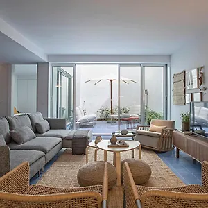 Piso Azul Premium In Bairro Alto By Lovelystay Lisbon